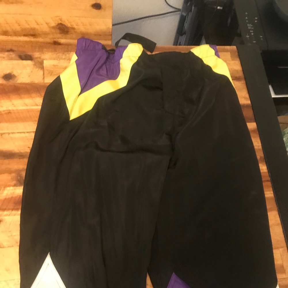 (Chiffon type) of pants